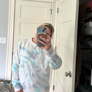 Tie dye crewneck sweatshirt size M